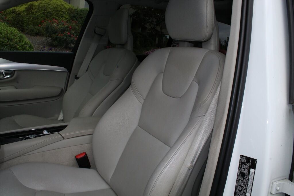 2016 Volvo XC90 T6 Momentum Richmond VA