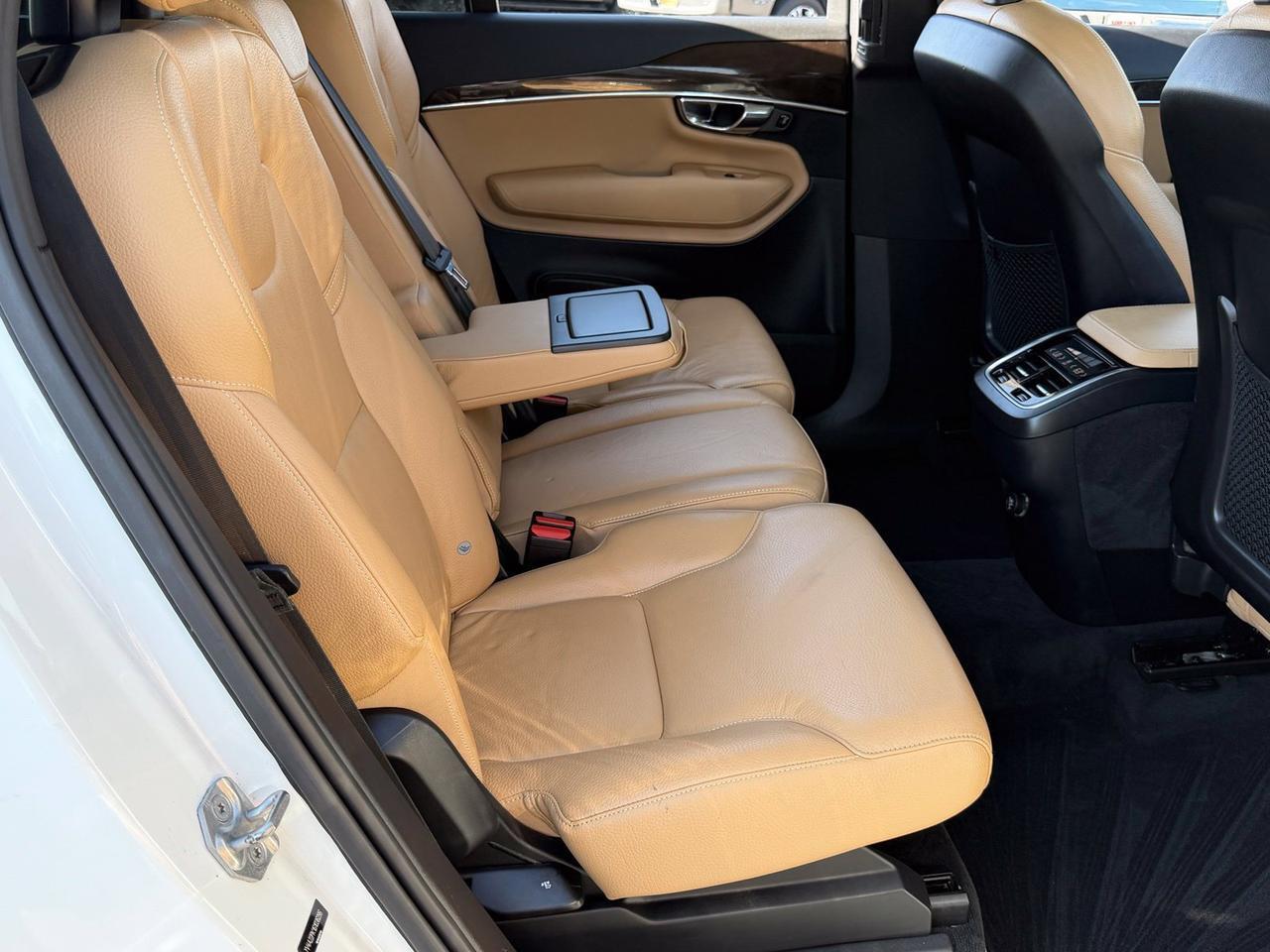 2016 Volvo XC90 T6 Momentum Springfield VA