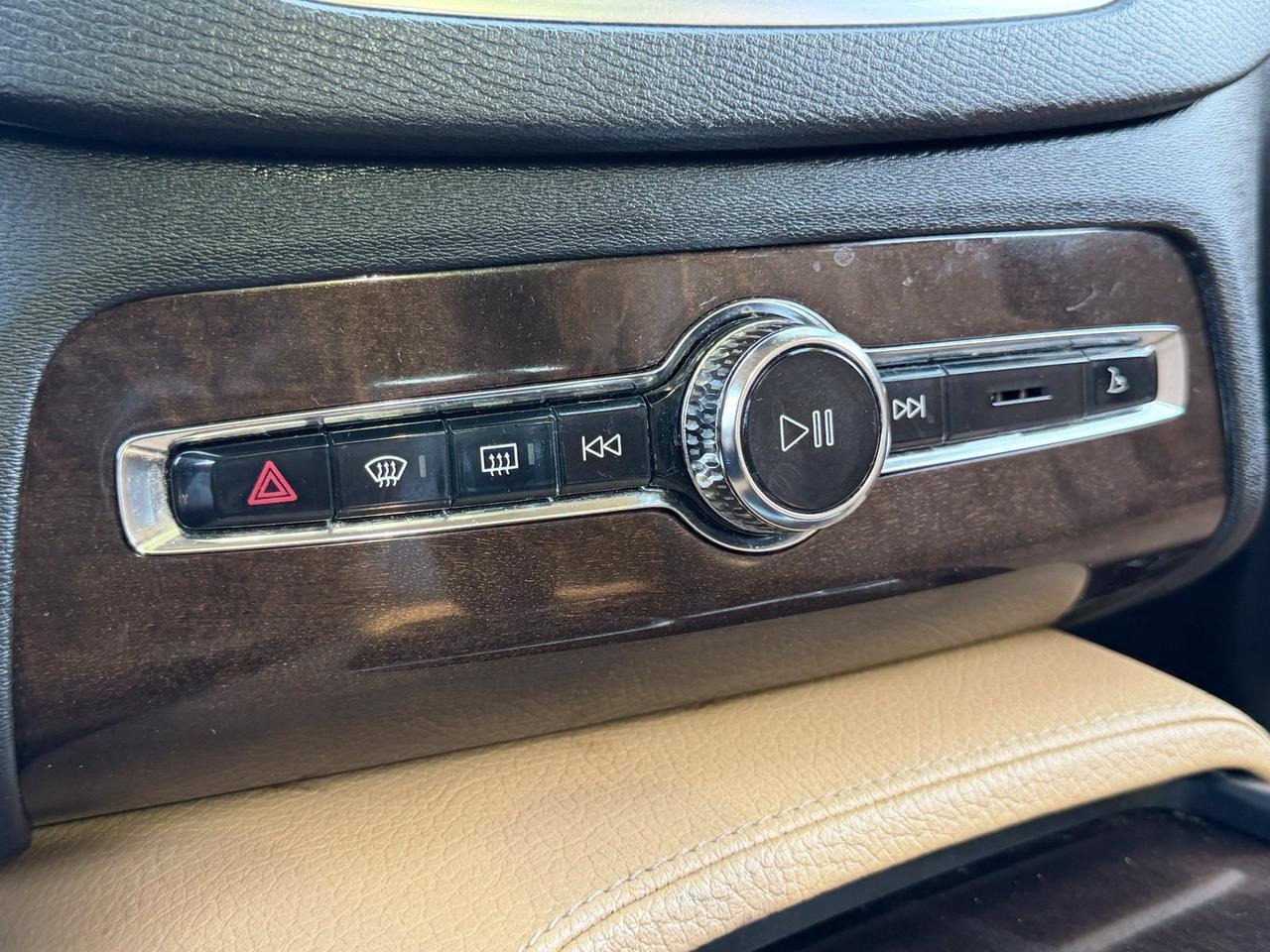 2016 Volvo XC90 T6 Momentum Springfield VA
