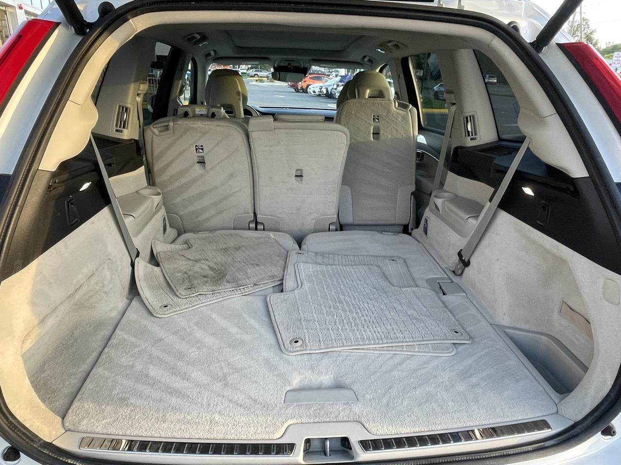 2016 Volvo XC90 T6 Momentum Alexandria VA