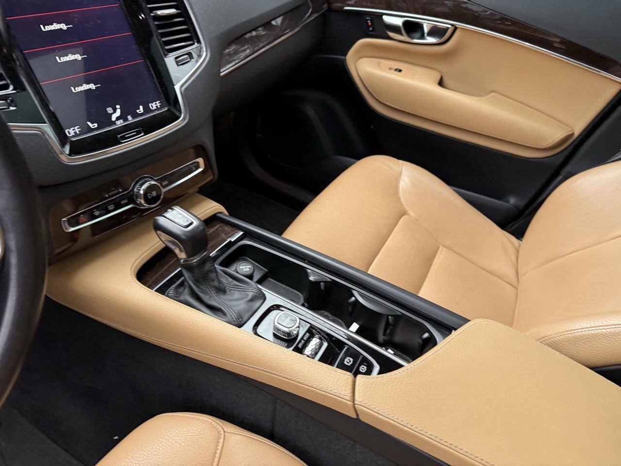 2016 Volvo XC90 T6 Momentum Annapolis MD