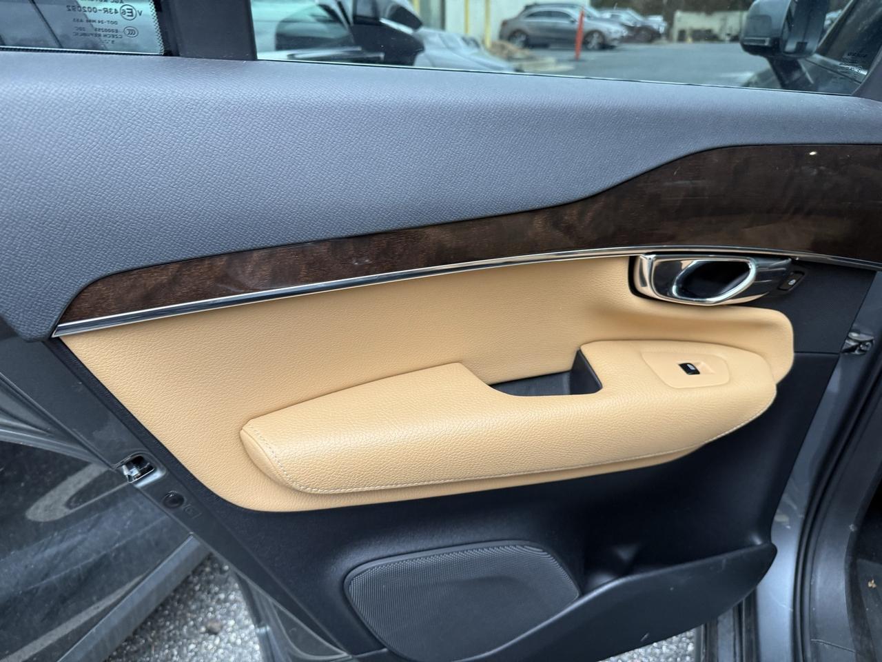 2016 Volvo XC90 T6 Momentum Annapolis MD