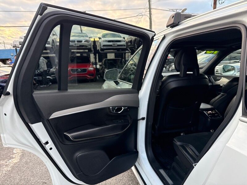2016 Volvo XC90 XC90 T6 R-Design AWD w/ Vision Package Arlington VA