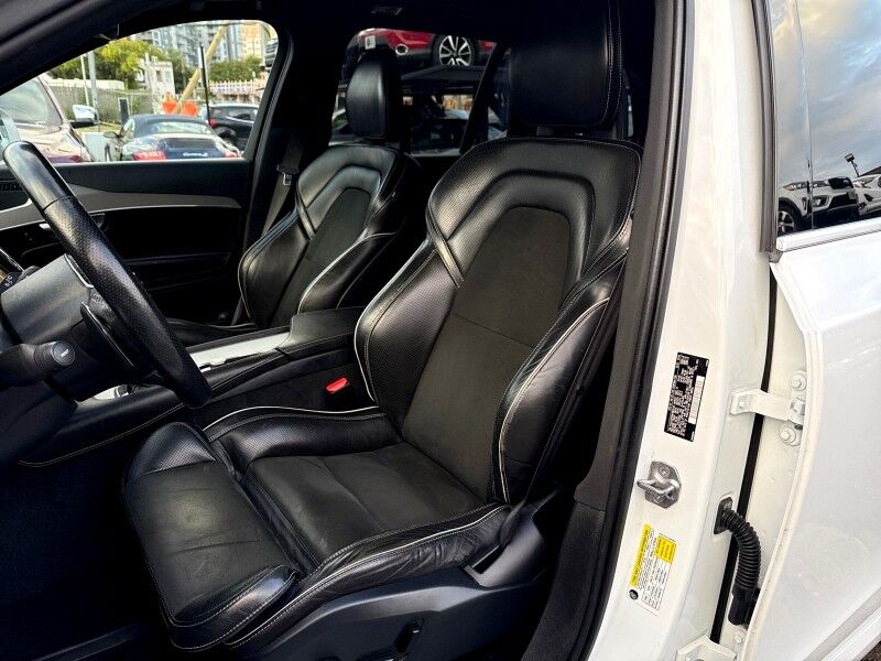 2016 Volvo XC90 XC90 T6 R-Design AWD w/ Vision Package Arlington VA