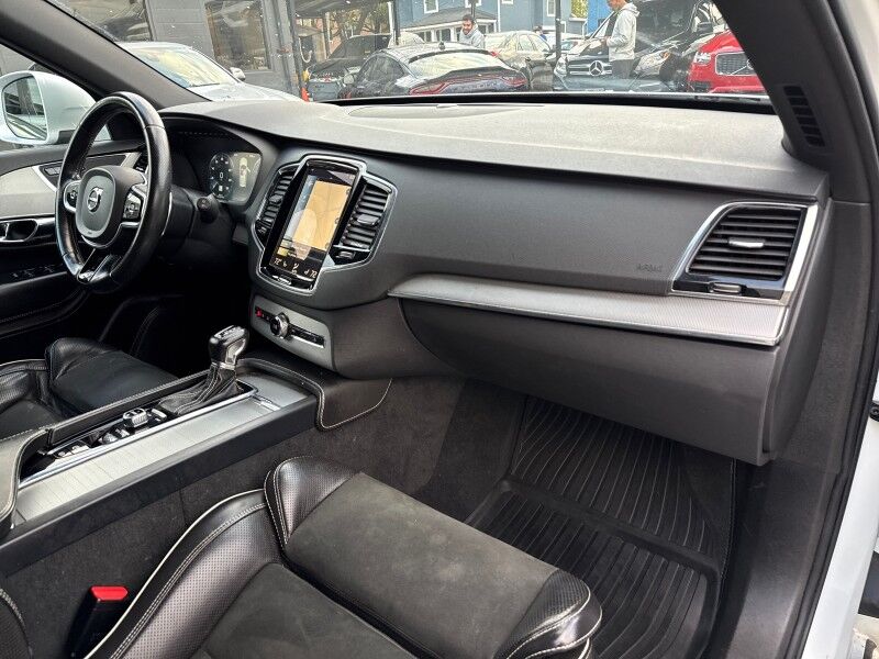 2016 Volvo XC90 XC90 T6 R-Design AWD w/ Vision Package Arlington VA