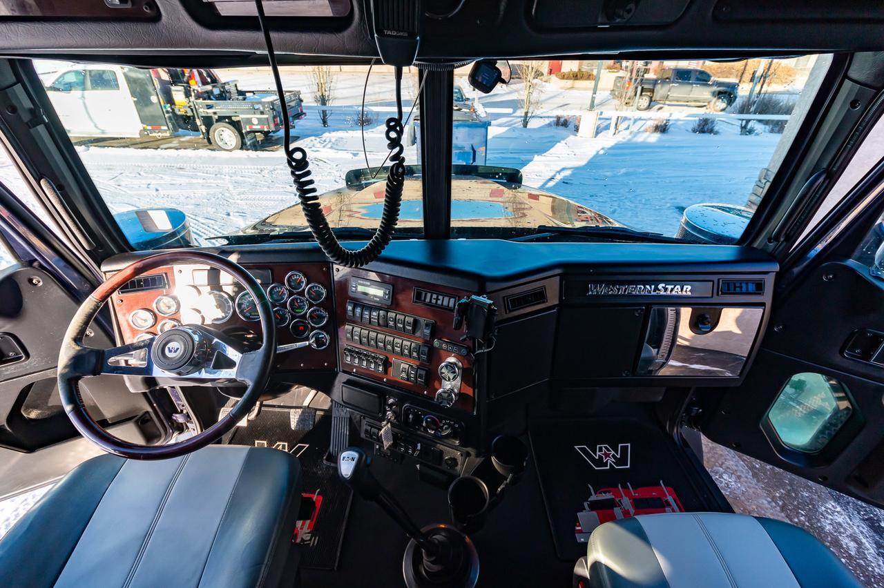 2016 Western Star 4900 SB Tridrive S/S TC407 Tremcar Tank Truck Red Deer AB