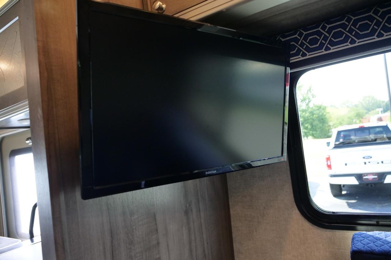 2016 Winnebago Fuse 23A / Diesel / 30 Hours on Generator! Lincolnton NC