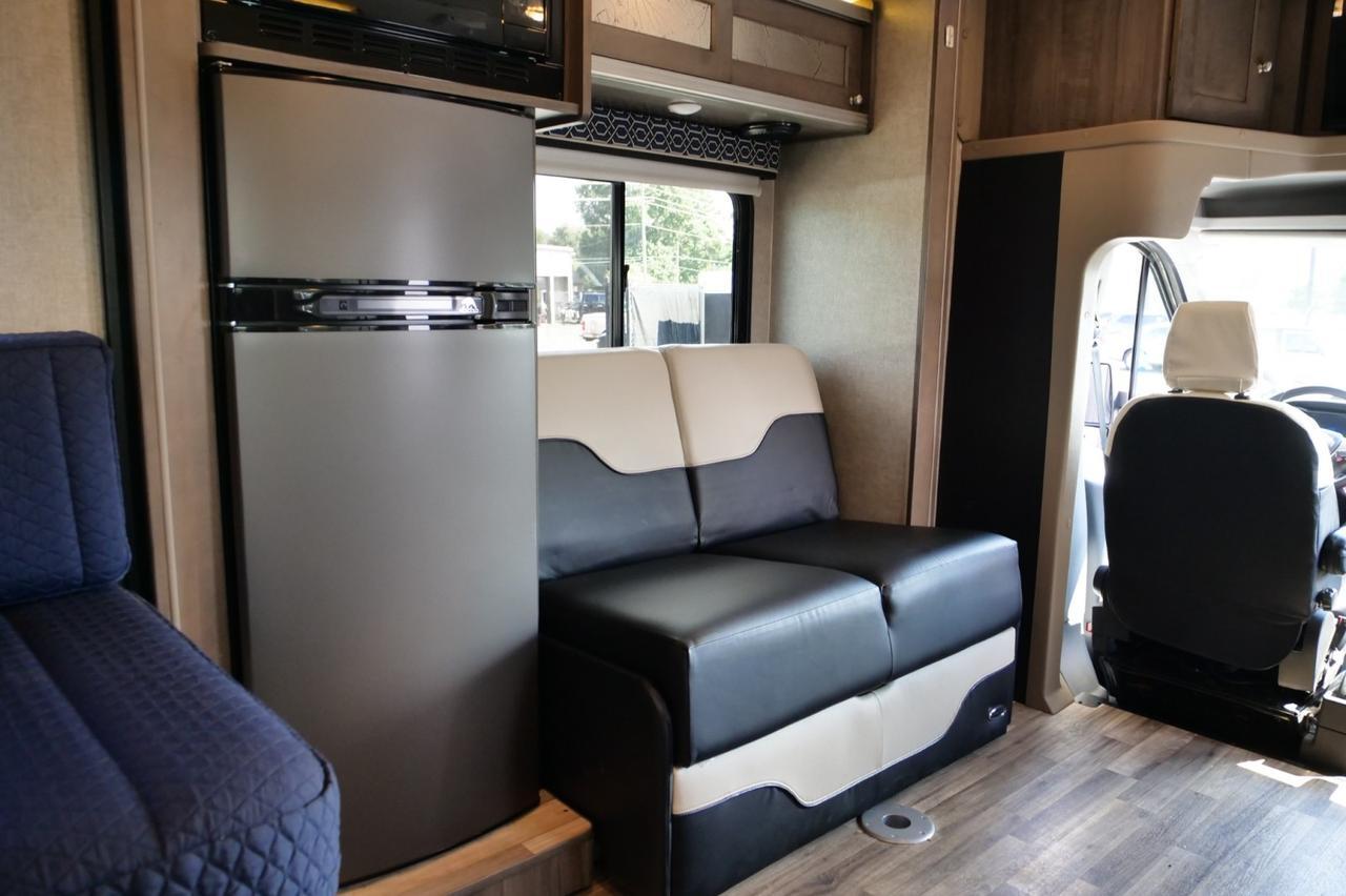 2016 Winnebago Fuse 23A / Diesel / 30 Hours on Generator! Lincolnton NC