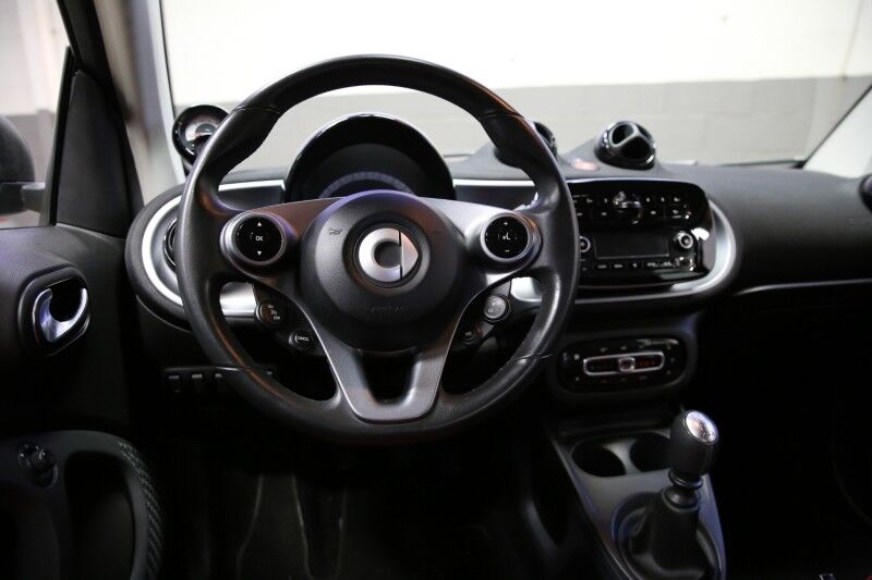 2016 smart fortwo Passion Plainview NY