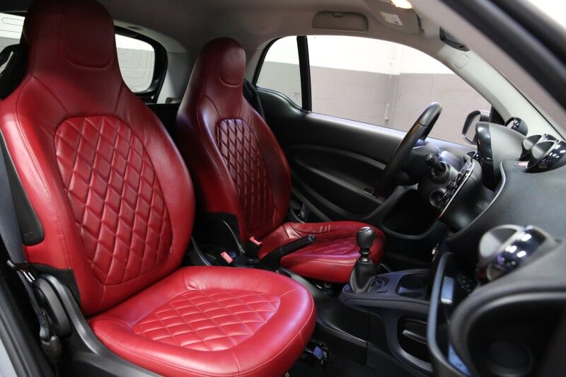 2016 smart fortwo Passion Plainview NY