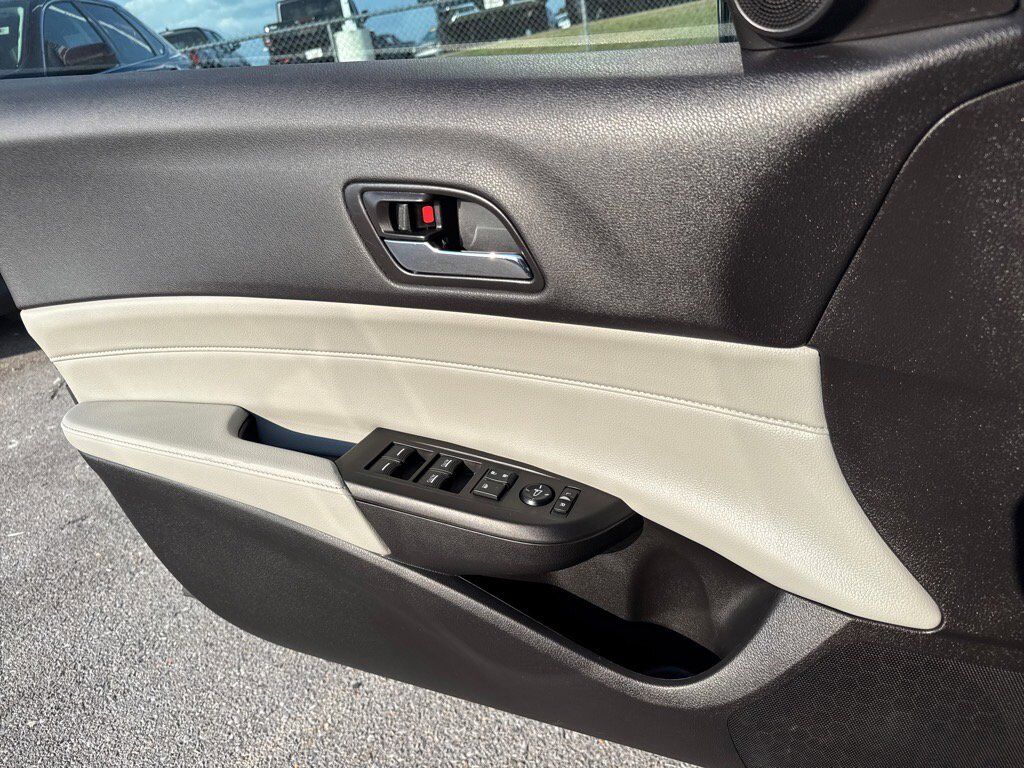2017 Acura ILX w/AcuraWatch Plus Johnson City TN