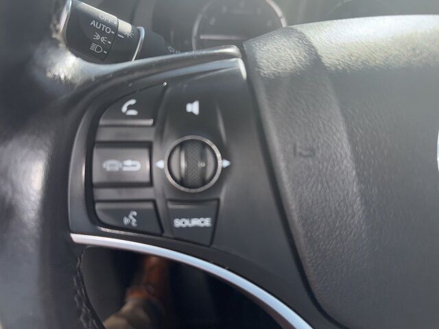 2017 Acura MDX SH-AWD photo 17