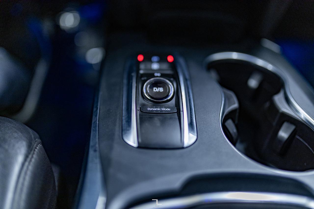 2017 Acura MDX SH-AWD Nav Pkg Leather Roof BCam Red Deer AB