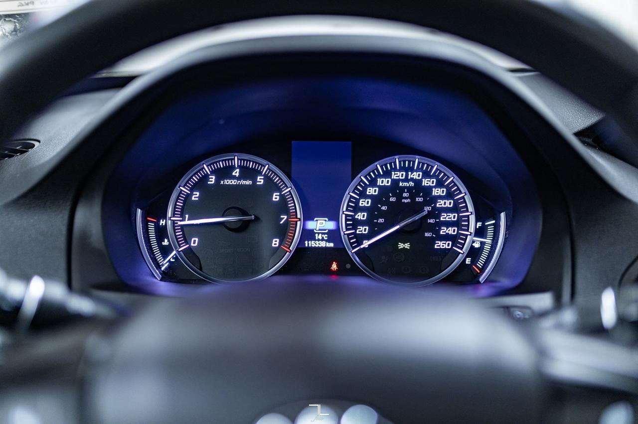 2017 Acura MDX SH-AWD Nav Pkg Leather Roof BCam Red Deer AB