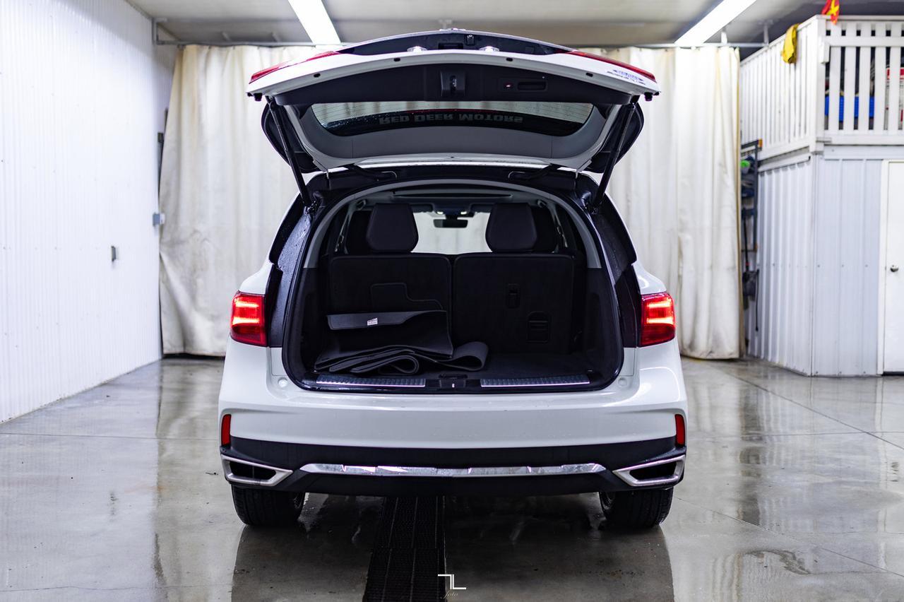 2017 Acura MDX SH-AWD Nav Pkg Leather Roof BCam Red Deer AB