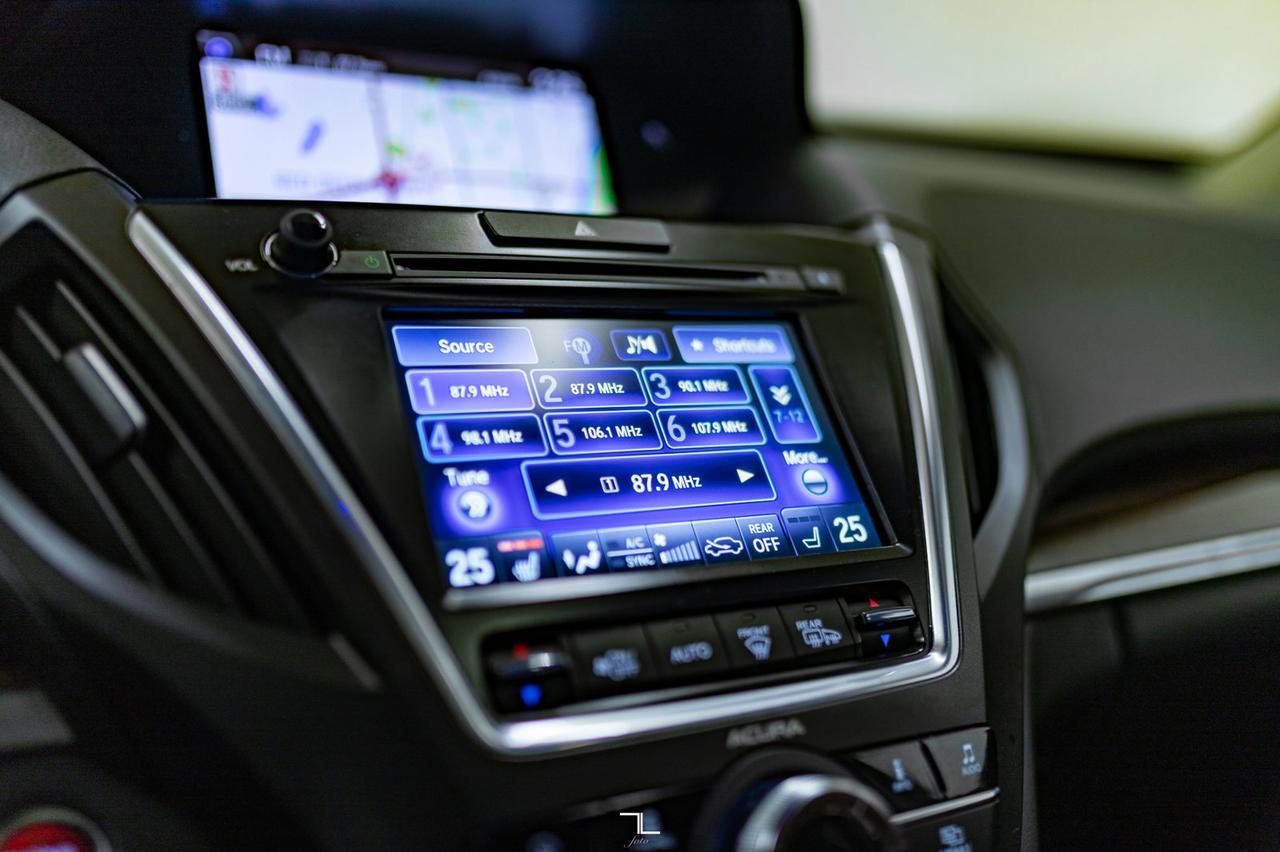 2017 Acura MDX SH-AWD Nav Pkg Leather Roof BCam Red Deer AB