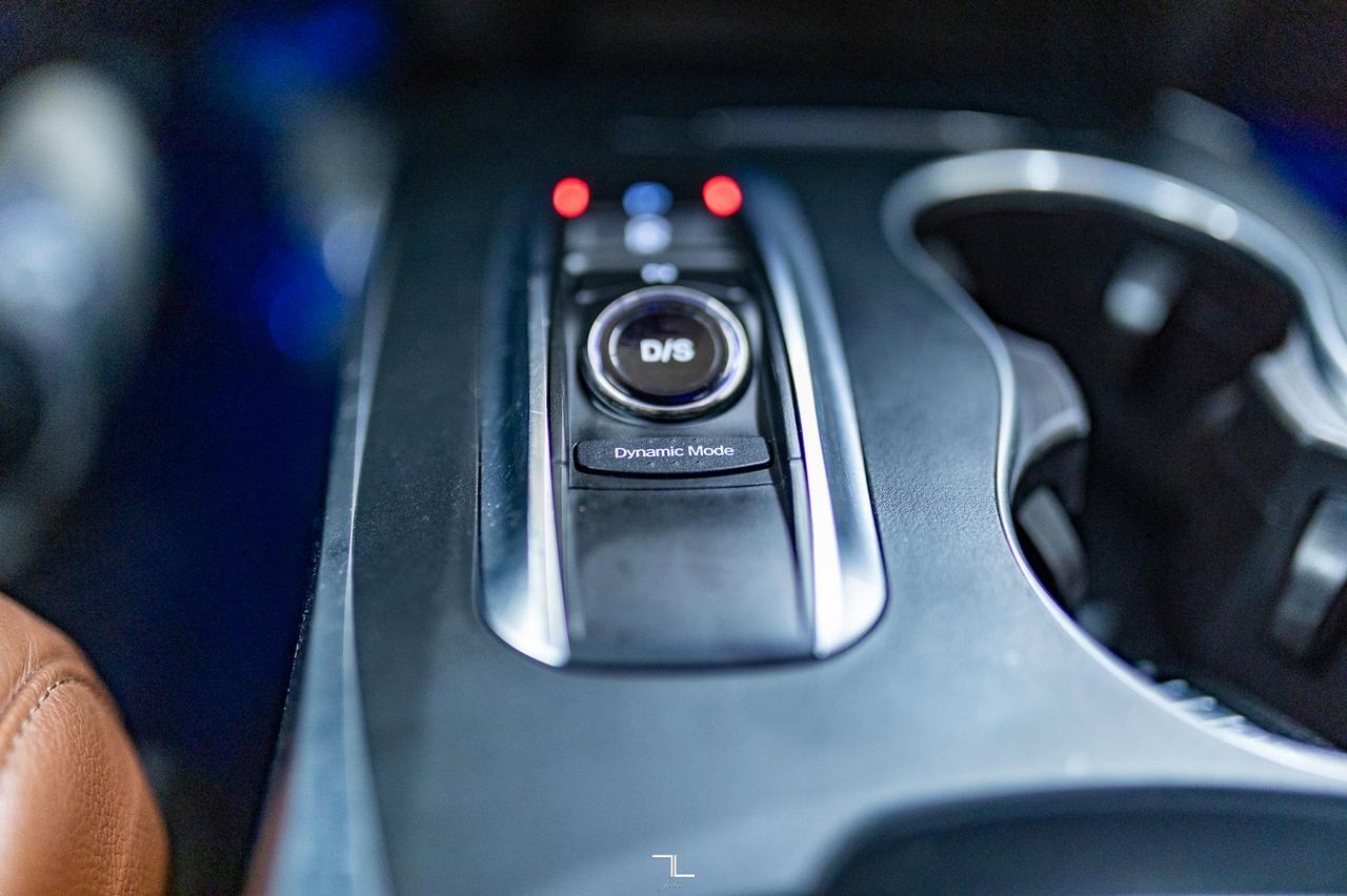 2017 Acura MDX SH-AWD Nav Pkg Leather Roof BCam Red Deer AB