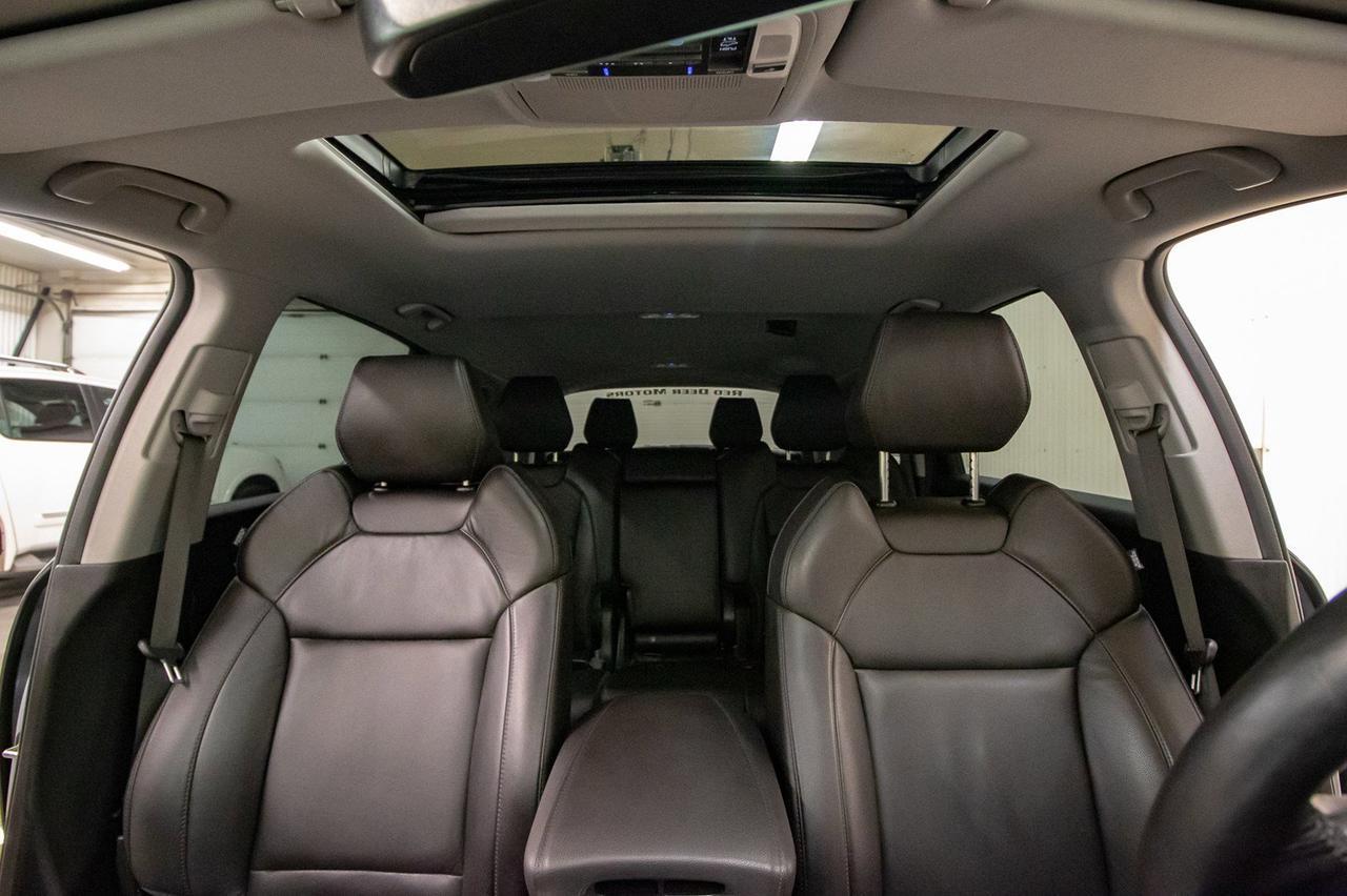 2017 Acura MDX SH-AWD Nav Pkg Leather Roof Red Deer AB