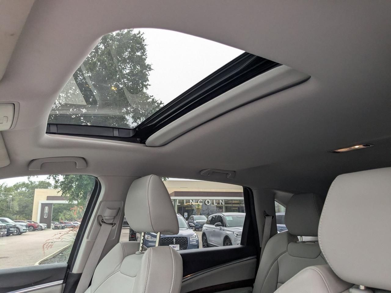 2017 Acura MDX w/Technology Pkg