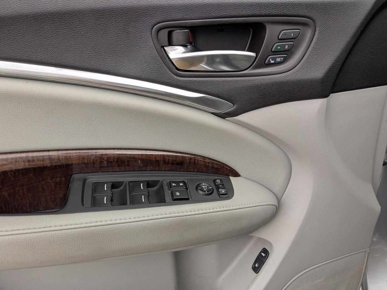 2017 Acura MDX w/Technology Pkg