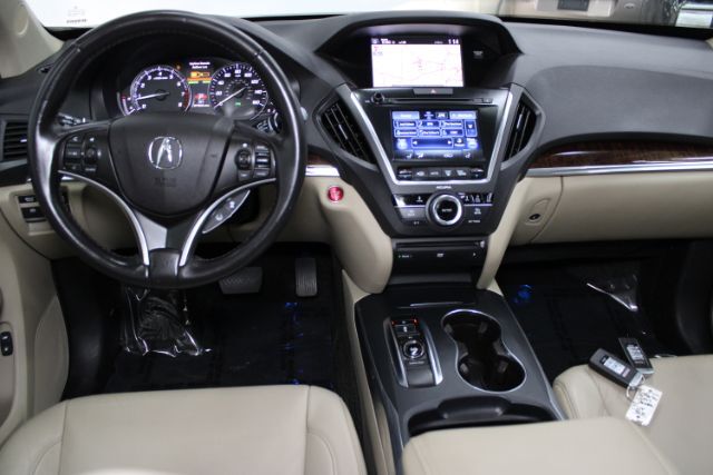 2017 Acura MDX w/Technology & Entertainment Pkgs