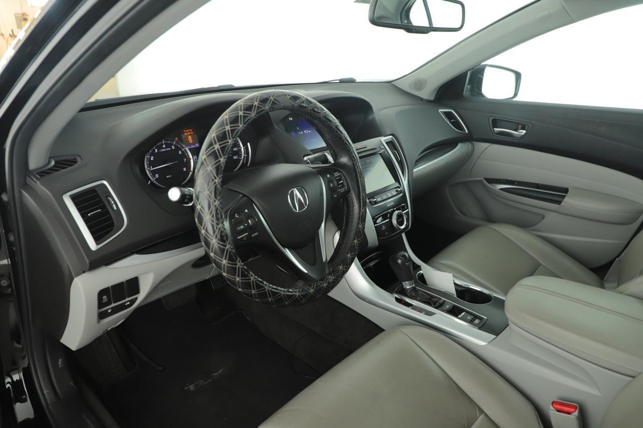 2017 Acura TLX BASE