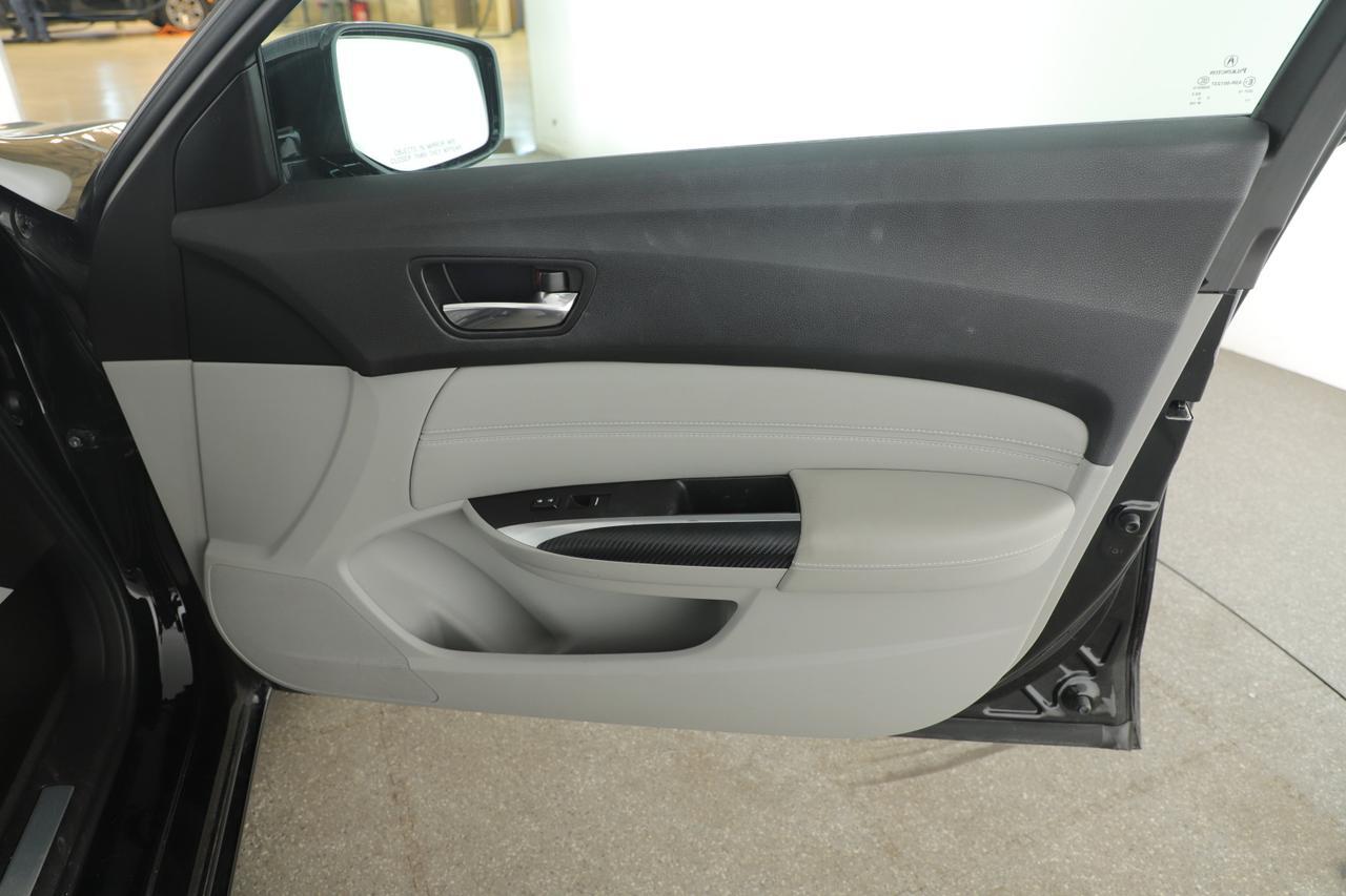 2017 Acura TLX BASE New Braunfels TX