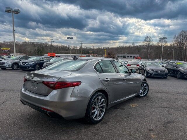 2017 Alfa Romeo Giulia Conover NC