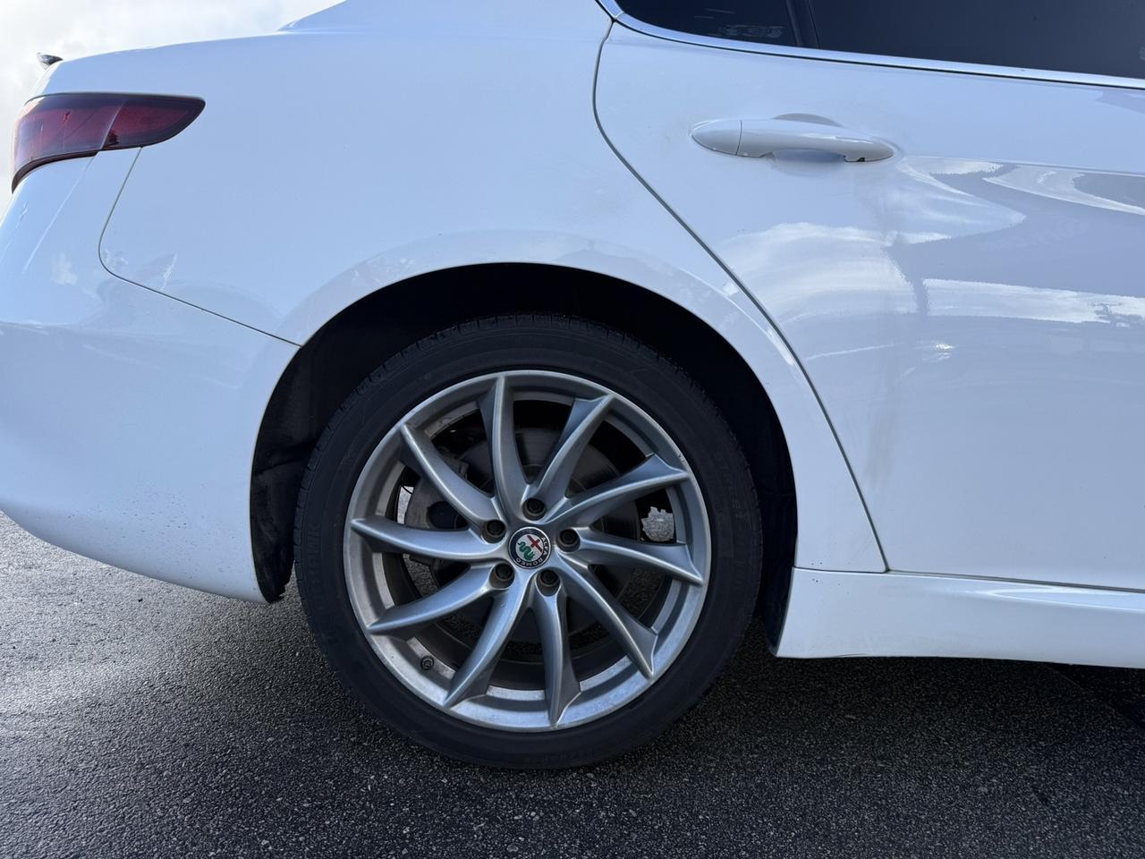 2017 Alfa Romeo Giulia Hollywood FL