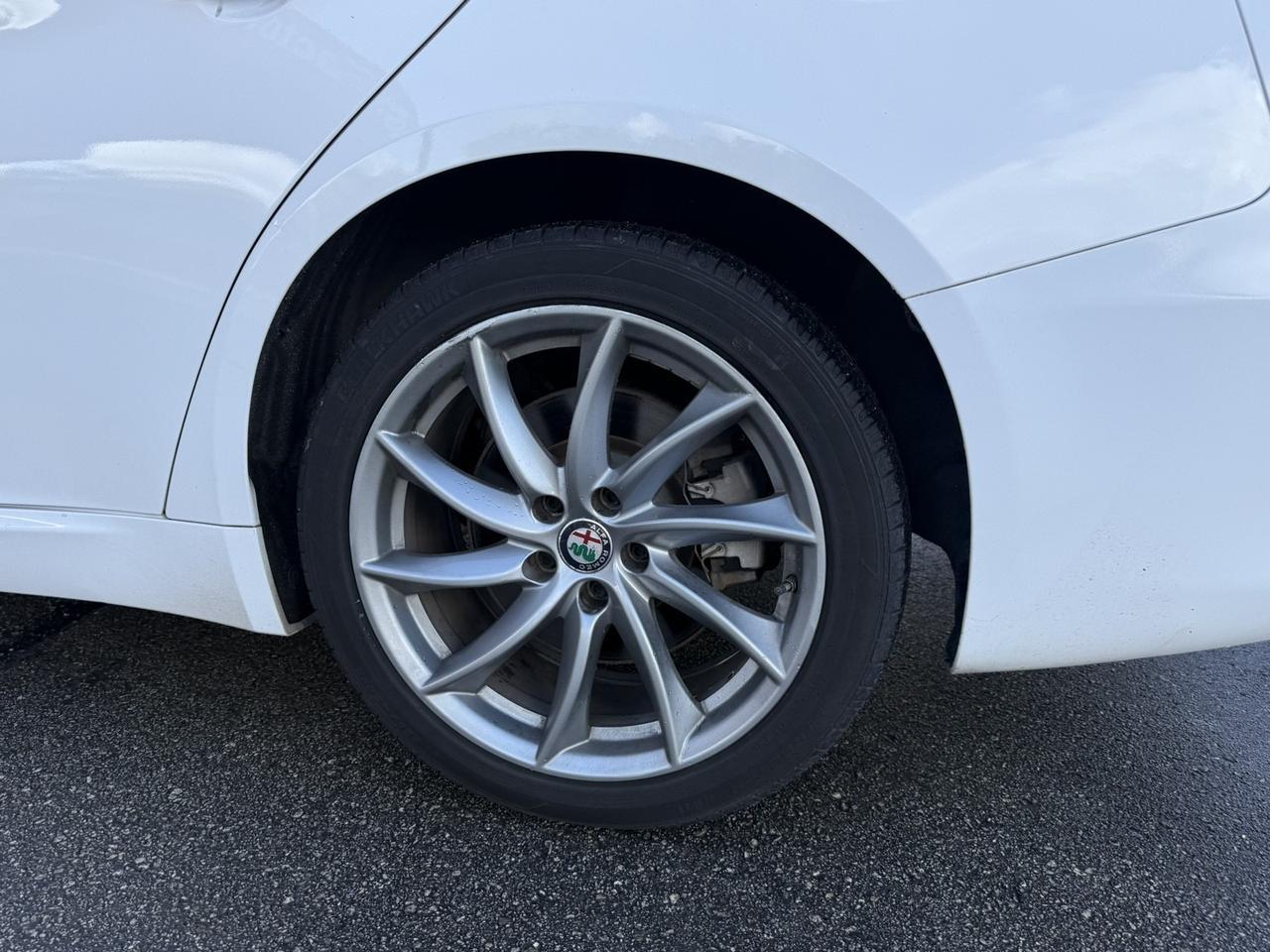 2017 Alfa Romeo Giulia Hollywood FL