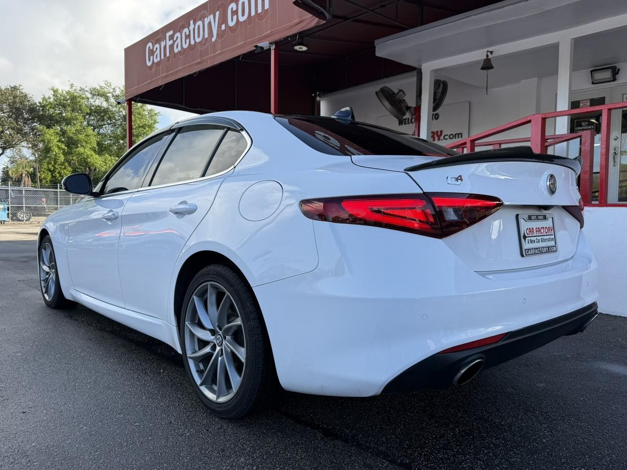 2017 Alfa Romeo Giulia Hollywood FL