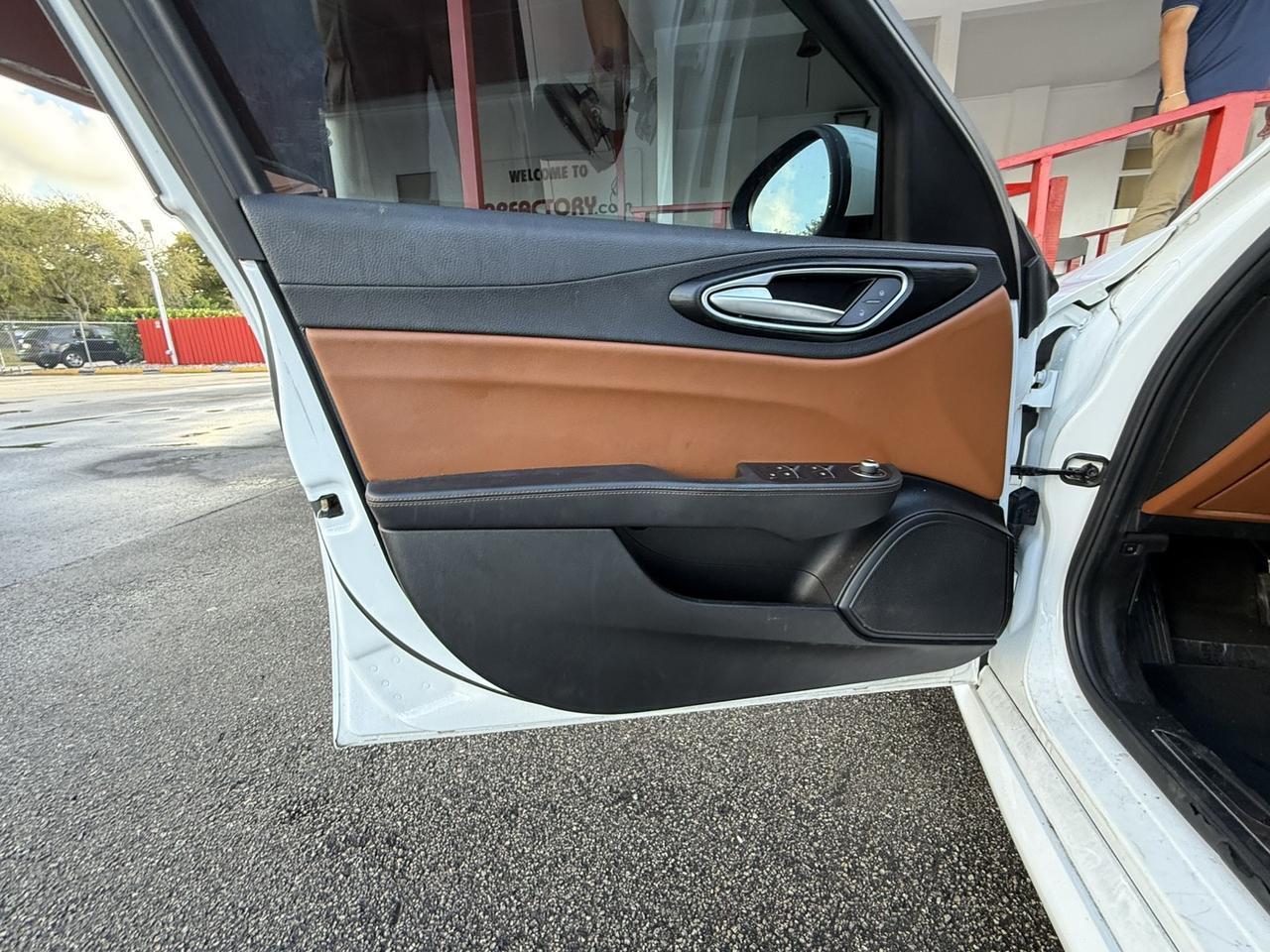 2017 Alfa Romeo Giulia Hollywood FL