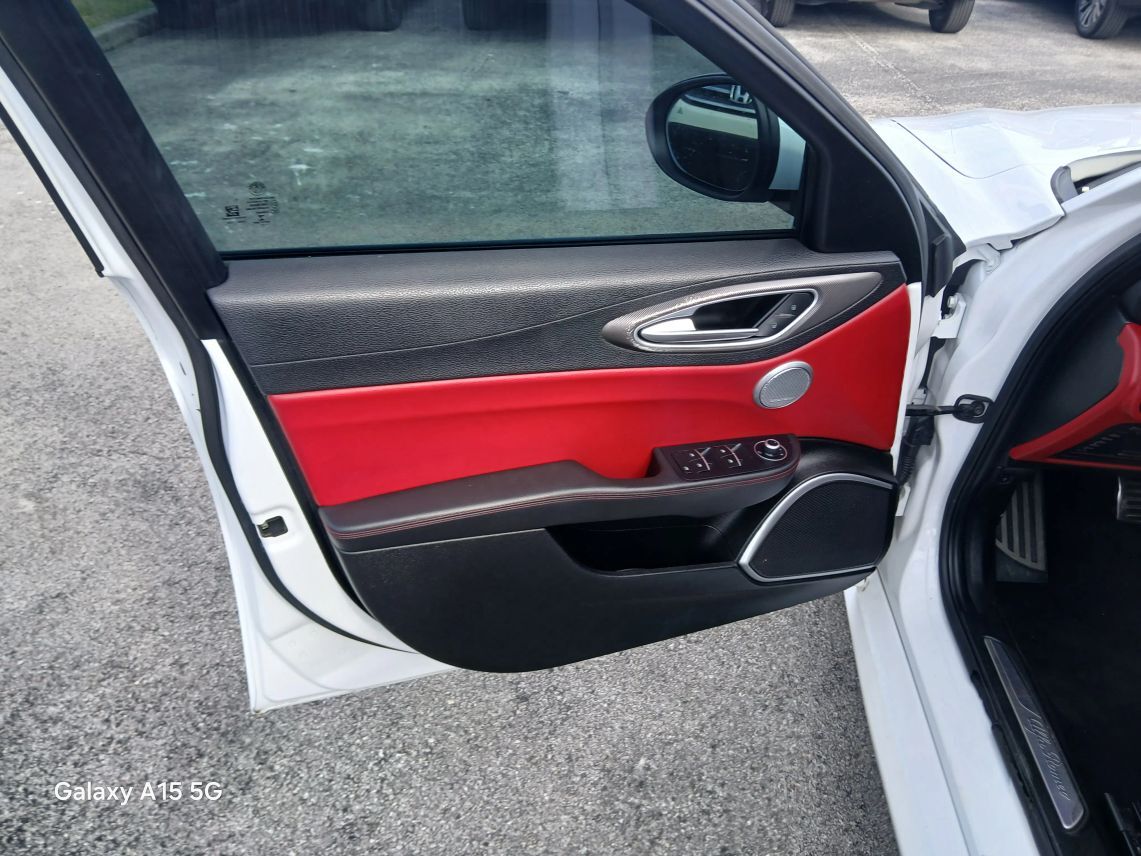 2017 Alfa Romeo Giulia Ti Sedan 4D Maitland FL