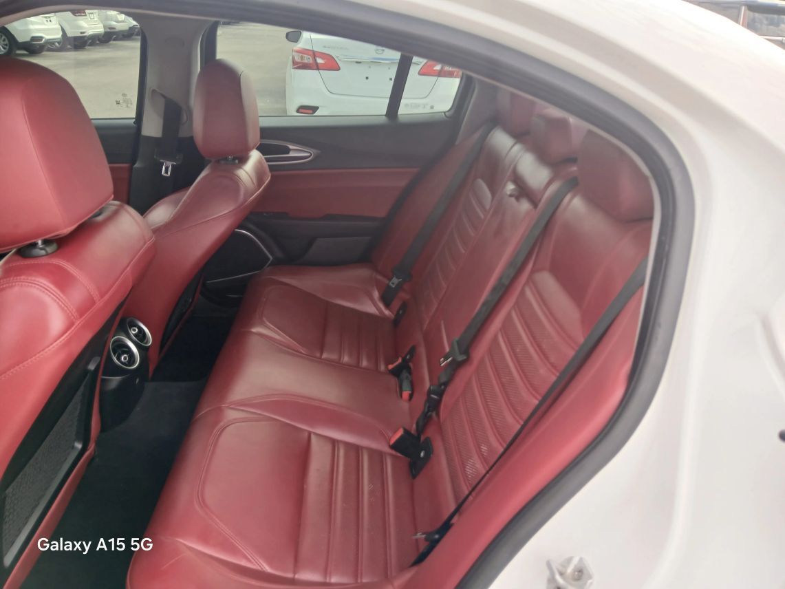 2017 Alfa Romeo Giulia Ti Sedan 4D Maitland FL