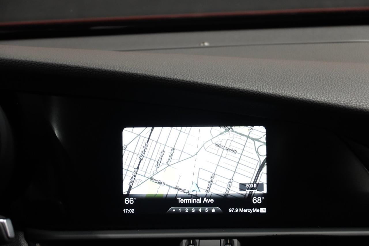 2017 Alfa Romeo Giulia w/Navigation 4dr Sedan Skokie IL