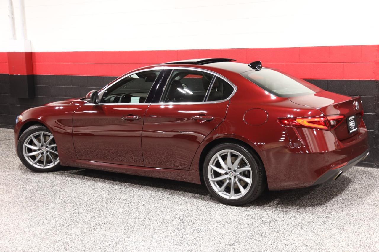 2017 Alfa Romeo Giulia w/Navigation 4dr Sedan Skokie IL