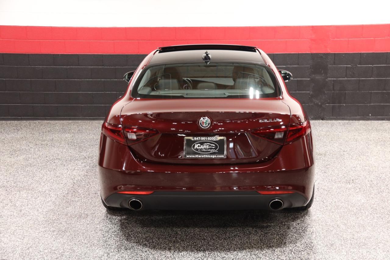 2017 Alfa Romeo Giulia w/Navigation 4dr Sedan Skokie IL