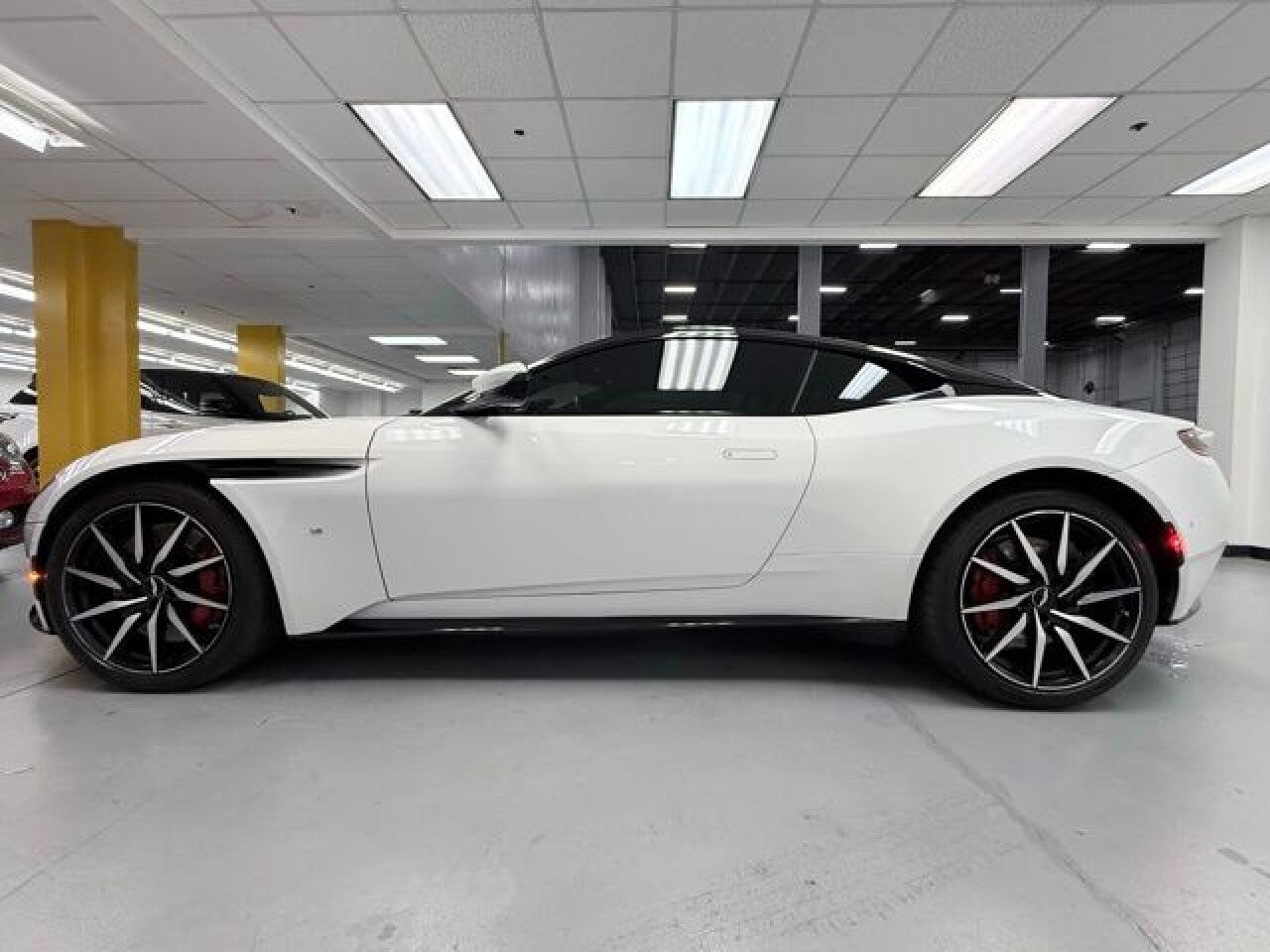 2017 Aston Martin DB11