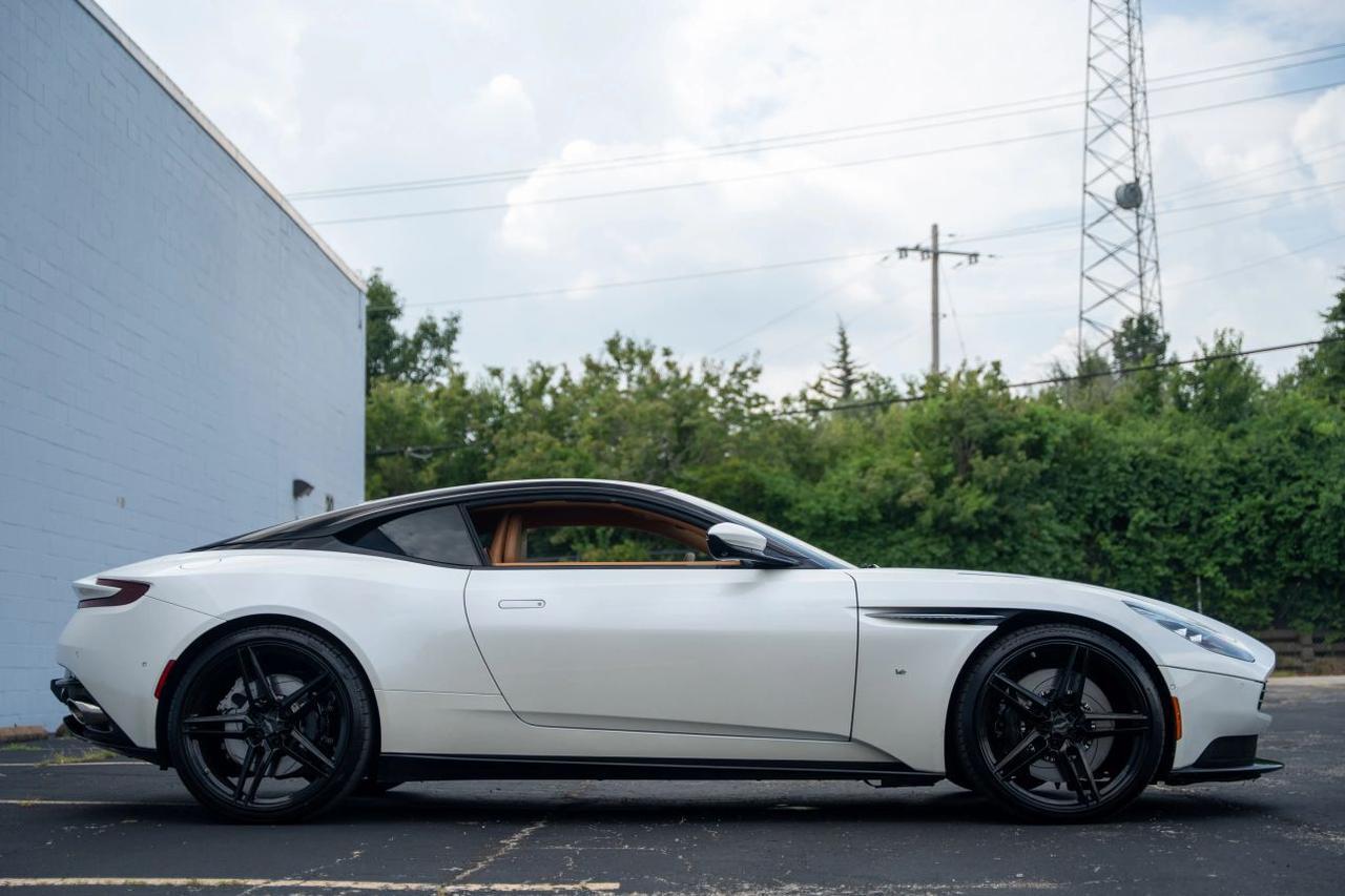 2017 Aston Martin DB11 Coupe 2D St. Louis MO