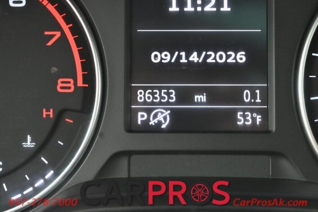2017 Audi A3 Premium - 2.0L 4-Cyl Turbo - Convenience Pkg - Power & Heated Leather Seats - Panoramic Sunroof - Dual Climate Control - Navigation - Back Up Camera - Keyless Entry & Push to Start - Low Miles - 35 MPG Anchorage AK
