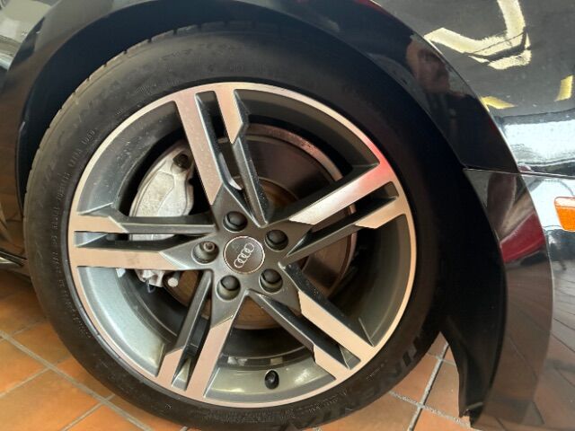 2017 Audi A4 2.0T Premium Plus quattro Sedan Charlotte NC