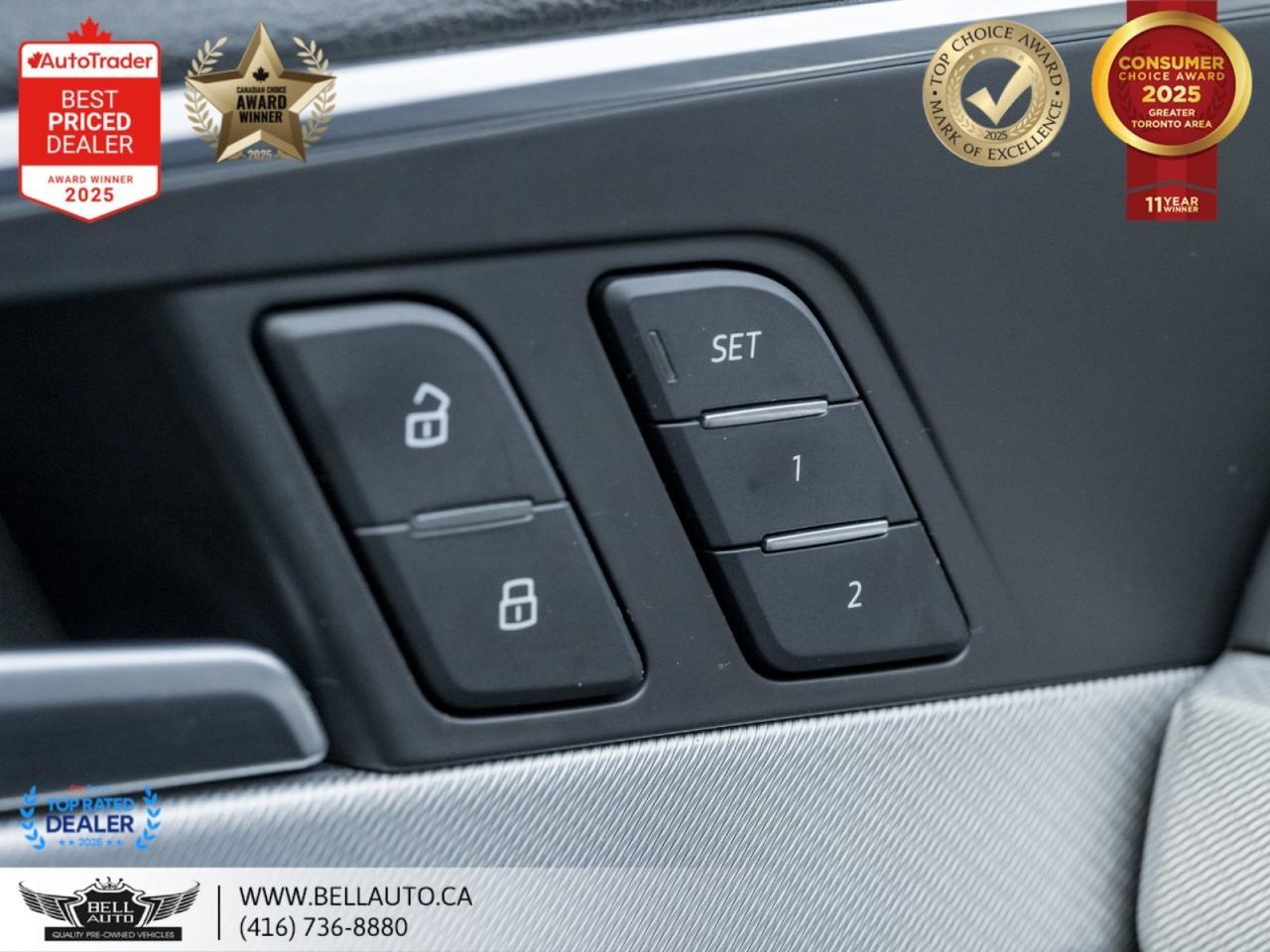 2017 Audi A4 Technik | SUNROOF | CARPLAY | PARKDISTCONTROL | PWR & MMRY SEATS | LOWKMS Toronto ON