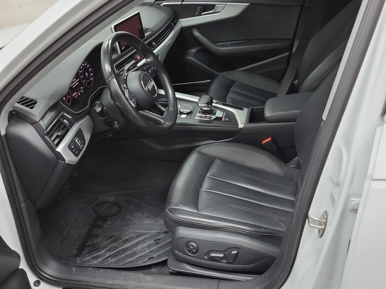 2017 Audi A4 Technik | SUNROOF | NAVI | BACKUPCAM | LEATHER | NOACCIDENT Toronto ON