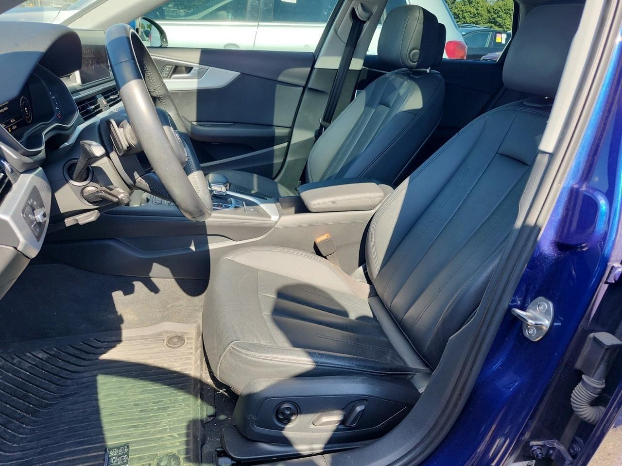 2017 Audi A4 Technik SUNROOF CARPLAY PARKDISTCONTROL PRW & MMRY SEATS LOWKMS Toronto ON