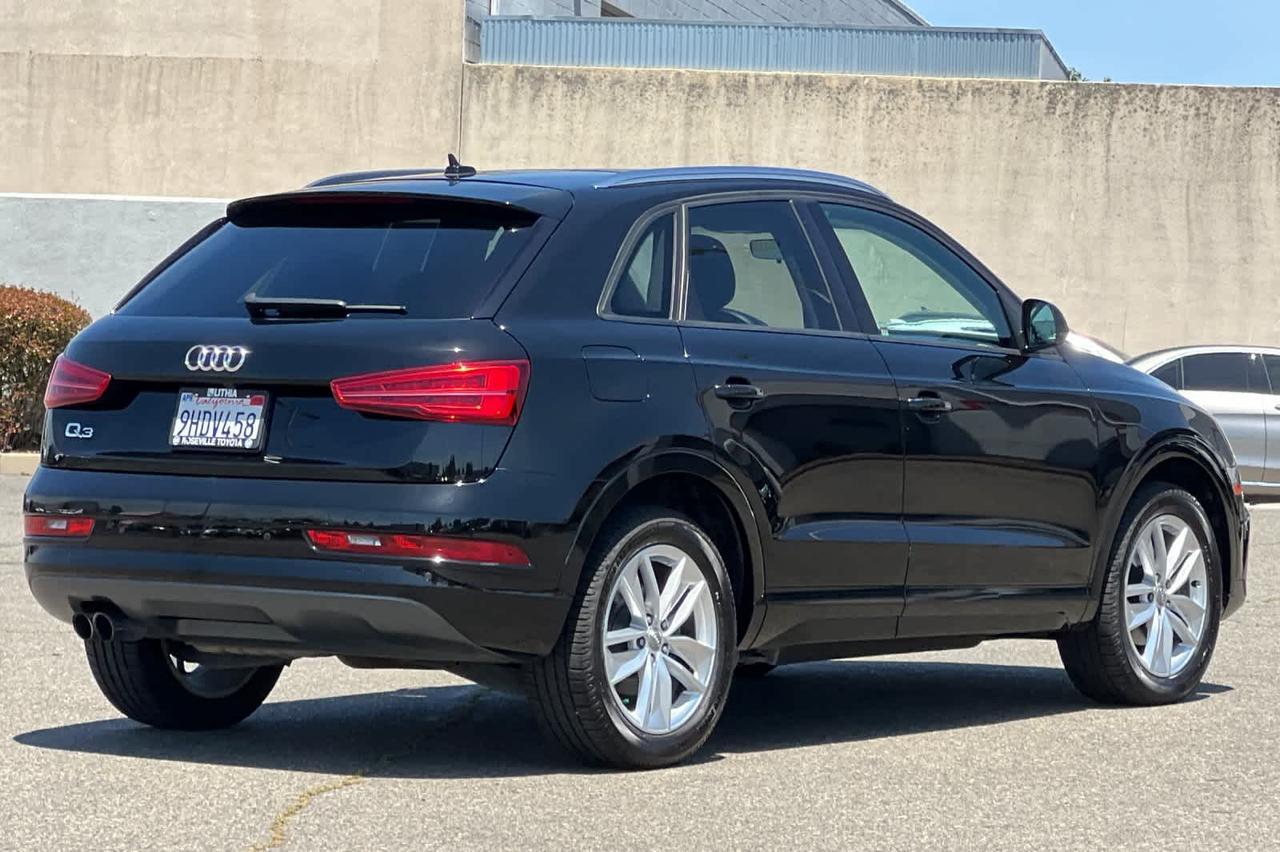 2017 Audi Q3 Premium