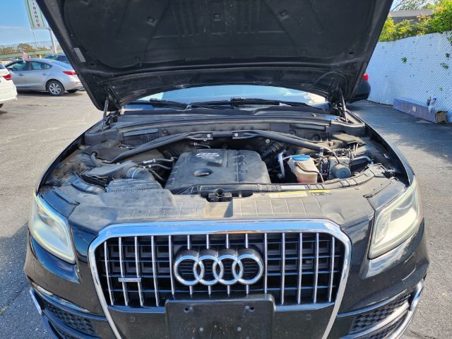 2017 Audi Q5 2.0T Premium East Islip NY