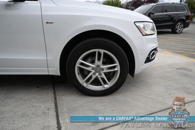 2017 Audi Q5 Premium Plus / AWD / Power & Heated Leather Seats / Navigation / Panoramic Sunroof / Bluetooth / Back Up Camera / Keyless Entry & Start / Cruise Control / Rear Parking Sensors / Power Liftgate / 27 MPG Anchorage AK