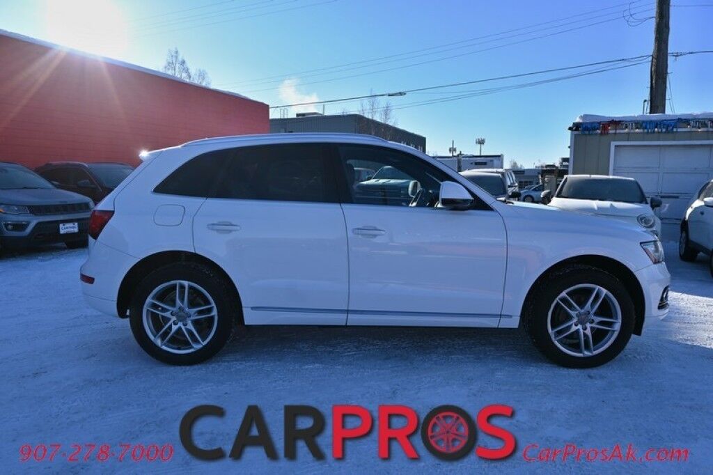 2017 Audi Q5 Premium Quattro AWD - Convenience Pkg - Navigation - Power & Heated Leather Seats - Keyless Entry w/ Push To Start - Panoramic Sunroof - Bluetooth - Backup Camera - 1-Owner Anchorage AK