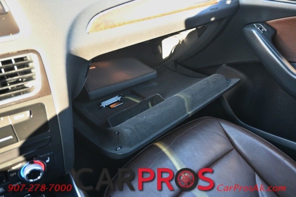 2017 Audi Q5 Premium Quattro AWD - Convenience Pkg - Navigation - Power & Heated Leather Seats - Keyless Entry w/ Push To Start - Panoramic Sunroof - Bluetooth - Backup Camera - 1-Owner Anchorage AK