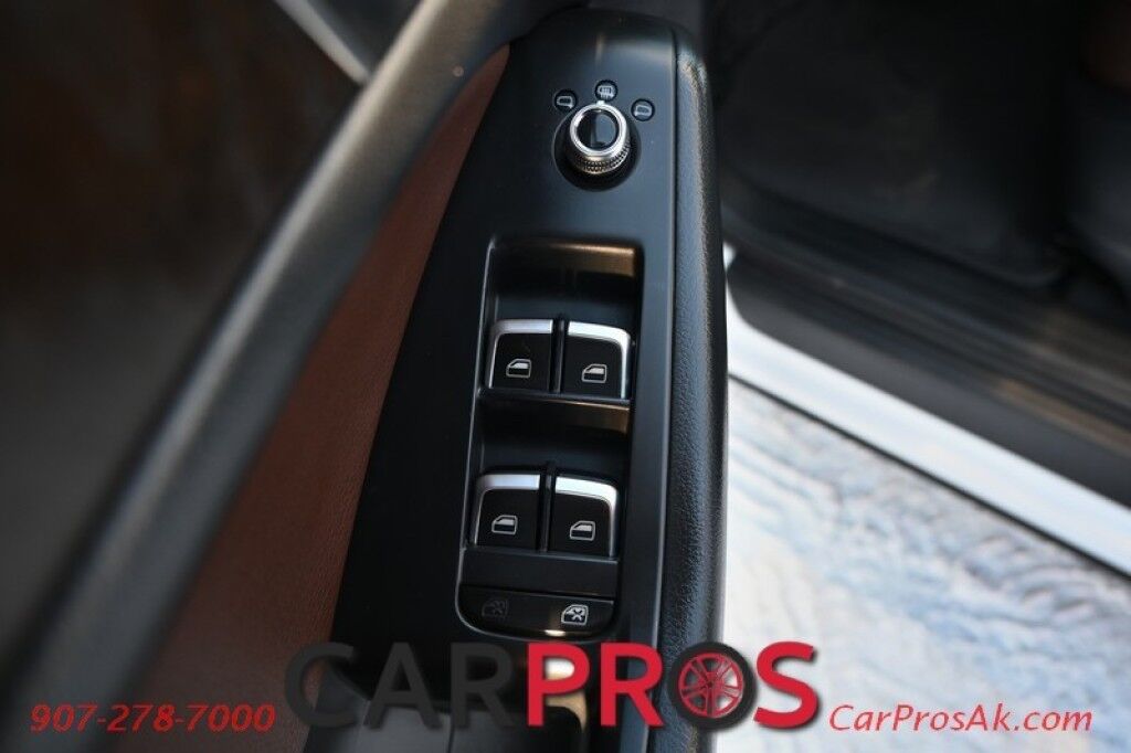 2017 Audi Q5 Premium Quattro AWD - Convenience Pkg - Navigation - Power & Heated Leather Seats - Keyless Entry w/ Push To Start - Panoramic Sunroof - Bluetooth - Backup Camera - 1-Owner Anchorage AK